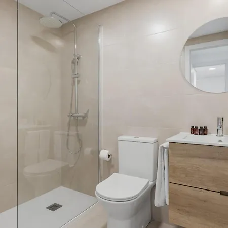 Banus Rentals- 1º Linea Playa Appartement *